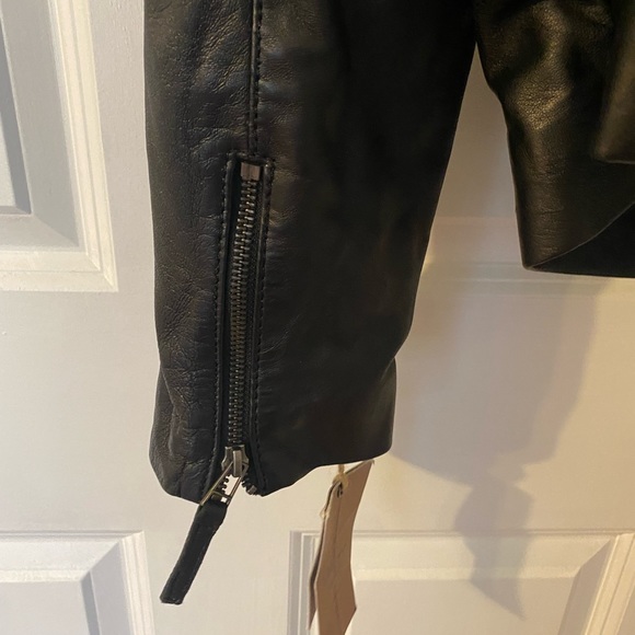 Never worn real leather jacket - Picture 4 of 6